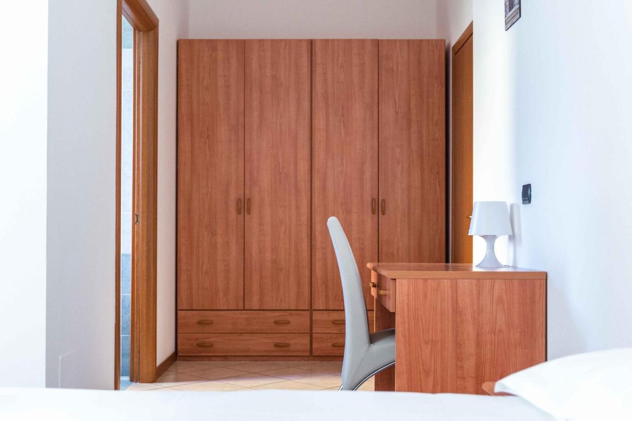 Wayco Rooms Lipomo Esterno foto