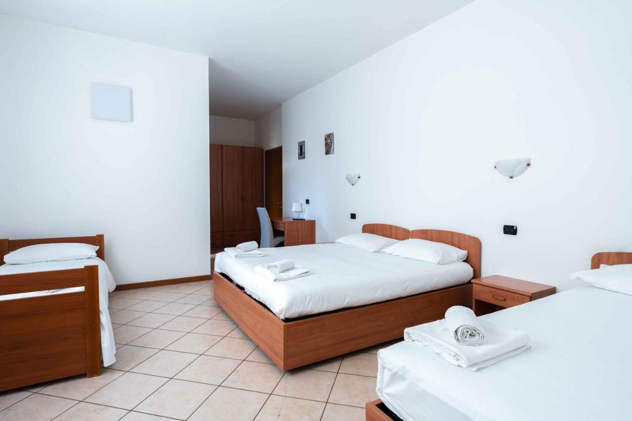 Wayco Rooms Lipomo Esterno foto
